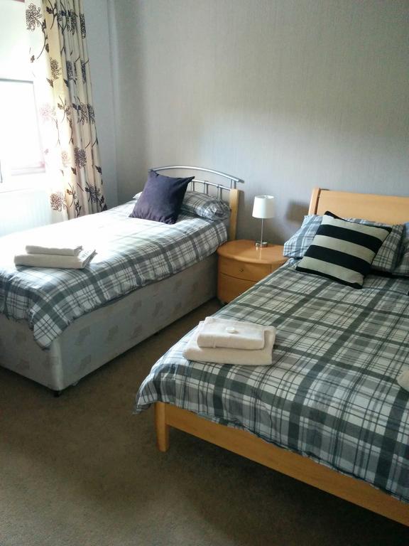 The Thistle Inn Cumnock Ruang foto